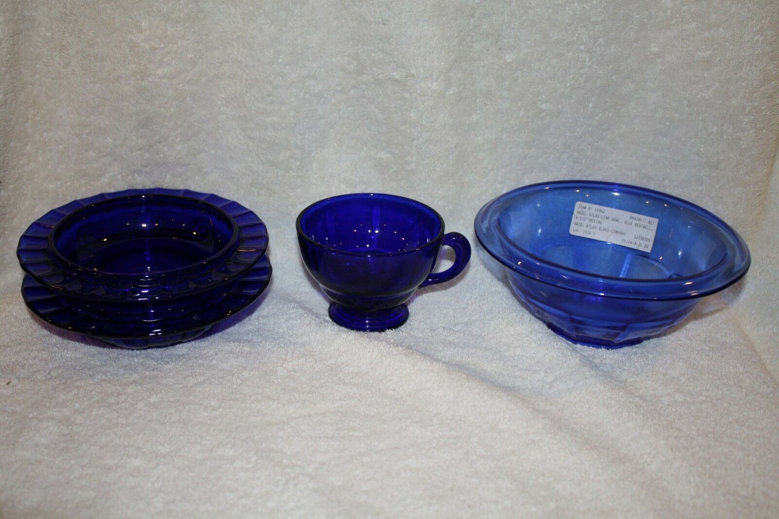 (1) Hazel Atlas Blue Restwell Bowl,(2) Moondrops Butter Bottom,(1) Moondrops Cup