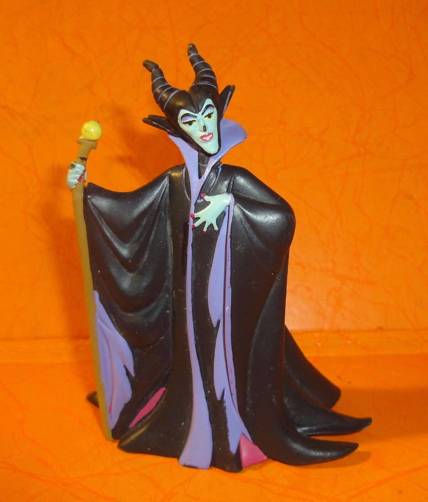 Sleeping Beauty Maleficent Witch 4" Bullyland Handpainted