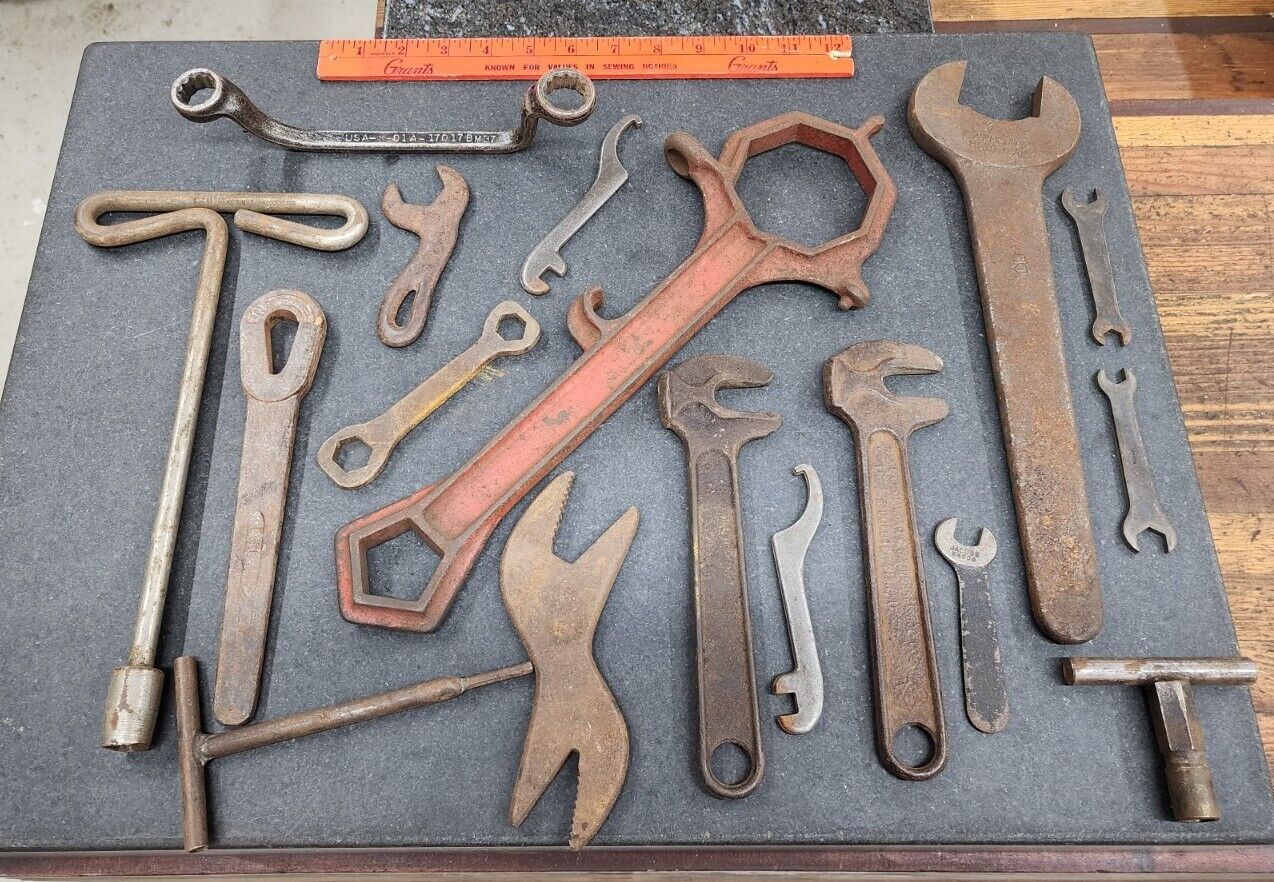 Antique Tools Wrenches Mixed Lot Vintage Factory Auto Plumbing Wrench Set ☆usa